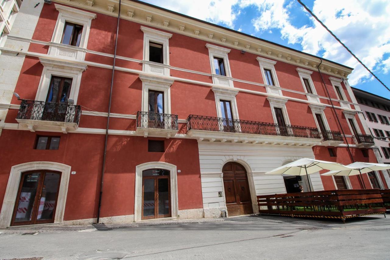 Nel Cuore Dell'Aquila Bnb Exterior photo