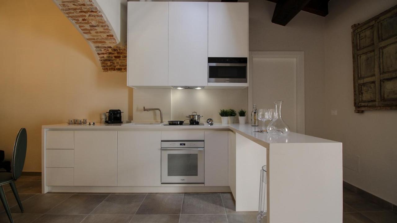 Nel Cuore Dell'Aquila Bnb Exterior photo